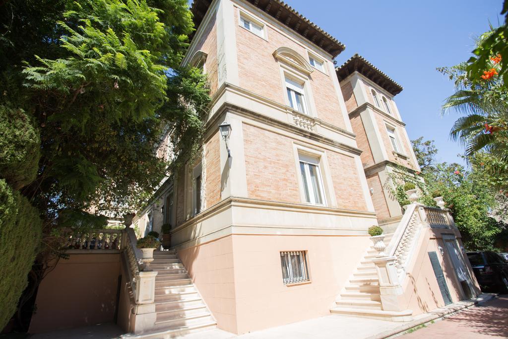 Villa De La Palmera Seville Luaran gambar